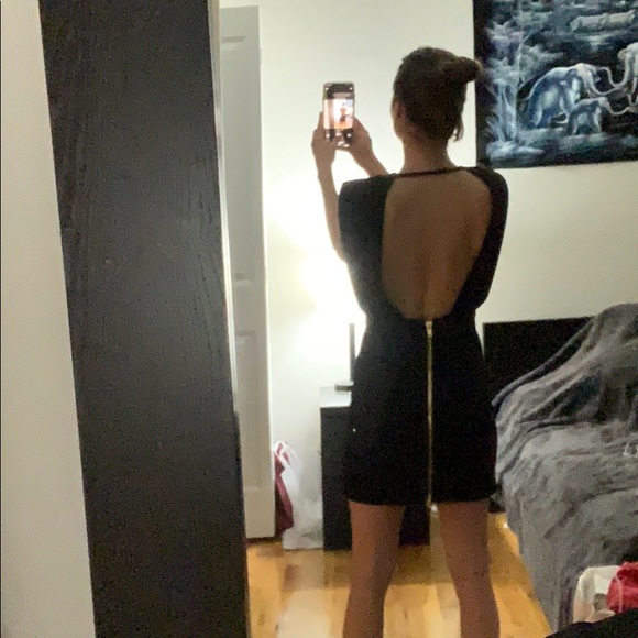 Super Cute Black mini dress - Picture 2 of 6